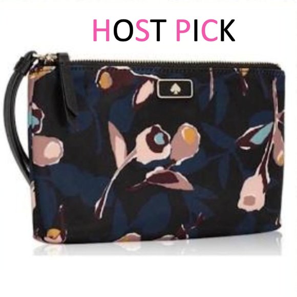 kate spade Handbags - 🎉HP🎉 KATE SPADE Medium Double Zip Wristlet Black